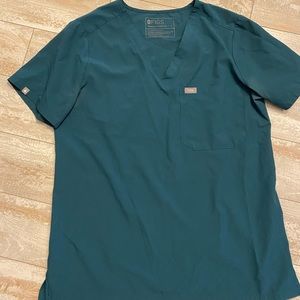 Figs Fionlite Caribbean Blue top size small